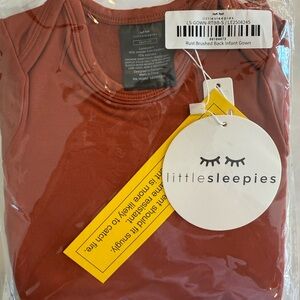 INFANT GOWN LITTLE SLEEPIES